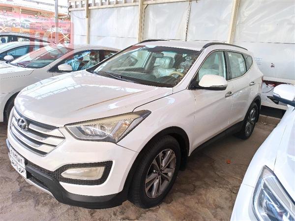 Hyundai Santa Fe 2016 for sale in Iraq - Najaf